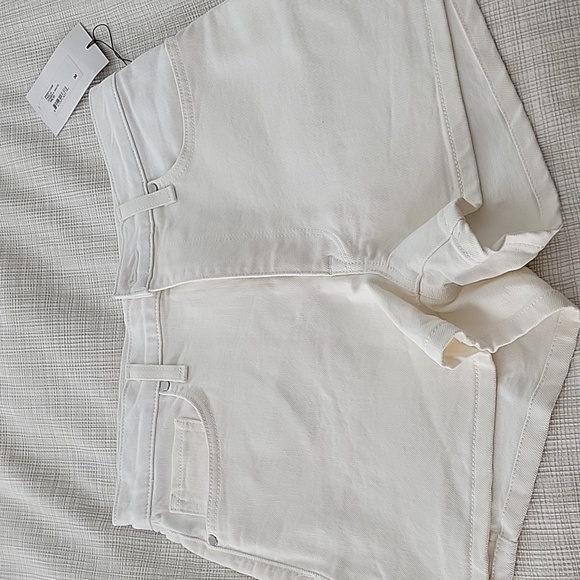 BLDWN cream/white high rise shorts NWT - Picture 6 of 12